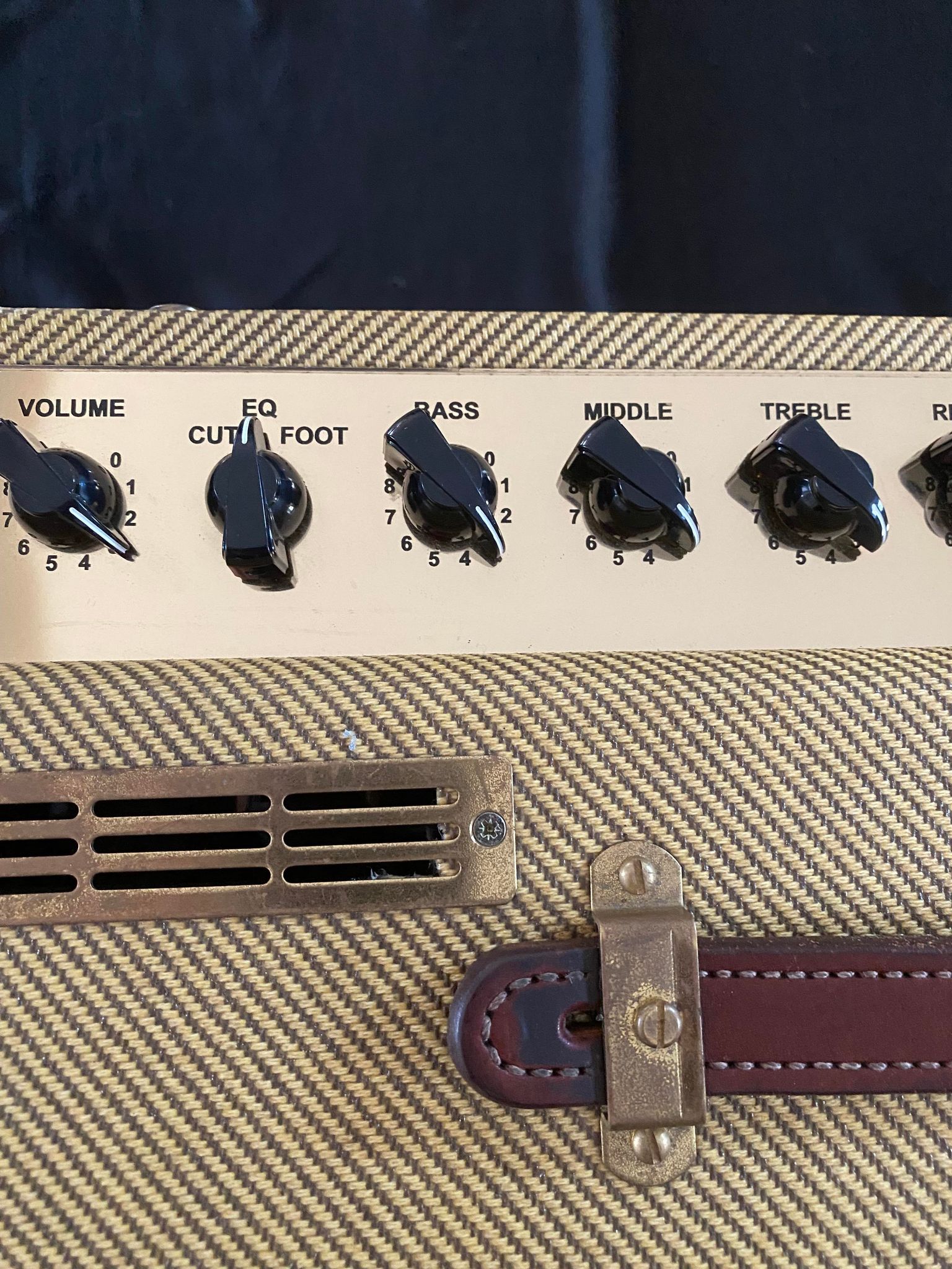 Cornell Romany Plus PREOWNED SOLD - Image 7